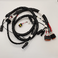 9 Pin Housing 30CM Single-Core PVC Insulation 22AWG Black Automotive Connectors Customizable ISO9001