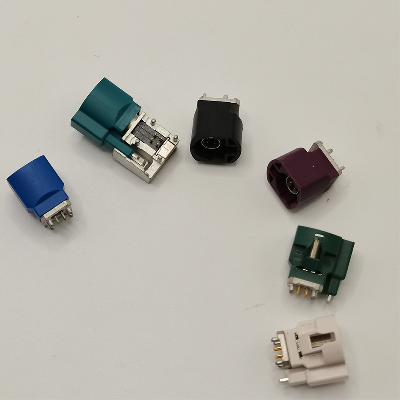 Fakra 4-Pin Plug Code Violet Straight Jack Female GPS Radio Connector 5A Rated Current 2P Pins Brass